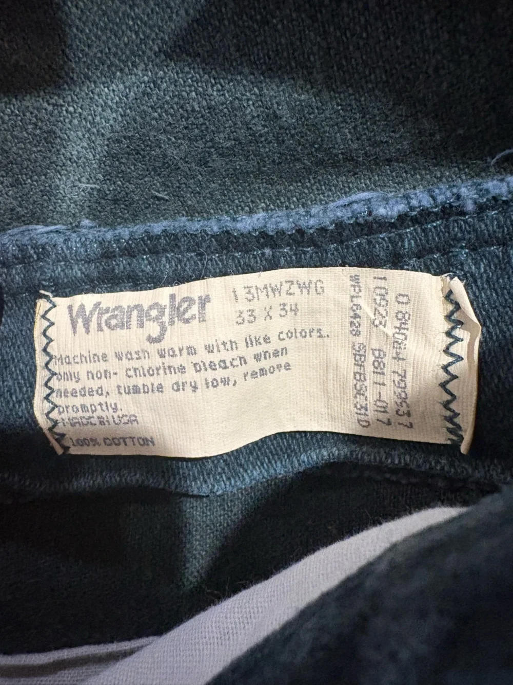 VTG Wrangler 13MWZWG Forest Green Cowboy Cut Jeans Made in USA 33x34